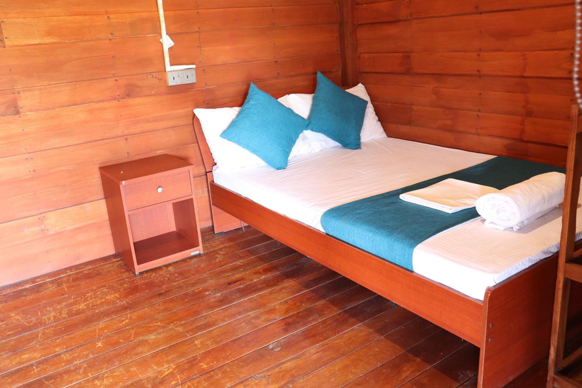 Kayjay Wild Wilpattu Hotel Buitenkant foto