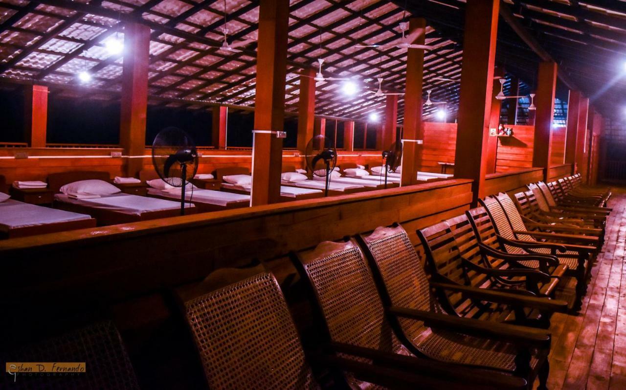 Kayjay Wild Wilpattu Hotel Buitenkant foto